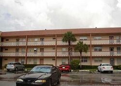 Pre-foreclosure in  Nw 61st Ave  Fort Lauderdale, FL 33319