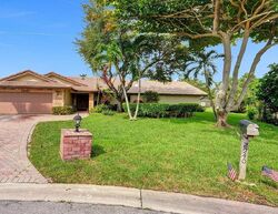 Pre-foreclosure in  Nw 114th Way Pompano Beach, FL 33065