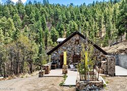 Pre-foreclosure in  E Combination Ln Prescott, AZ 86303