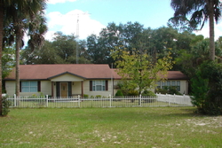Pre-foreclosure in  HEINZ RD Hawthorne, FL 32640