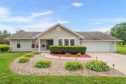 Pre-foreclosure in  Coventry Rd Troy, IL 62294