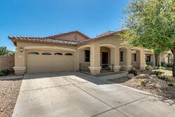 Pre-foreclosure in  W CATALINA DR Avondale, AZ 85392