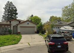 Pre-foreclosure in  MISTYVALE CT Sacramento, CA 95823