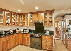 Pre-foreclosure in  S Serrano Ave Los Angeles, CA 90020