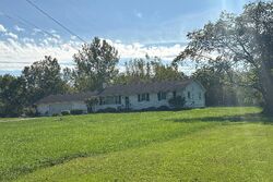 Pre-foreclosure in  Kieffer Rd Alden, NY 14004