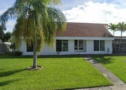 Pre-foreclosure in  SW 120th Pl Miami, FL 33177