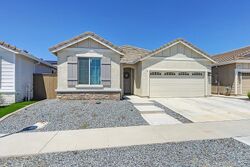 Pre-foreclosure in  Gossamer St Roseville, CA 95747