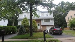 Pre-foreclosure in  Dortmunder Dr Englishtown, NJ 07726