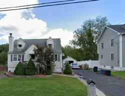 Pre-foreclosure in  Elm Ave Parsippany, NJ 07054