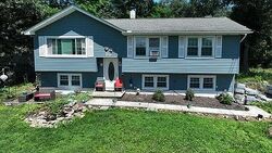 Pre-foreclosure in  Conklin Ave Stanhope, NJ 07874