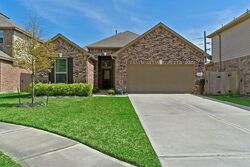 Pre-foreclosure in  Maple Timber Ct Humble, TX 77346