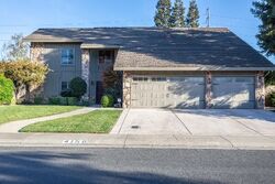  Boulder Creek Cir, Stockton CA