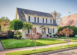  W Willow St, Stockton CA