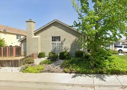  Velasquez Ln, Tracy CA