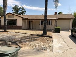 Pre-foreclosure in  Avenue D Yucaipa, CA 92399