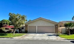 Pre-foreclosure in  Via Trieste La Quinta, CA 92253