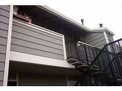 Pre-foreclosure in  Castlecrest Dr San Jose, CA 95116