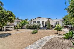 Pre-foreclosure in  Cazador Dr Los Angeles, CA 90065