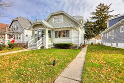  N 24th St, Milwaukee WI