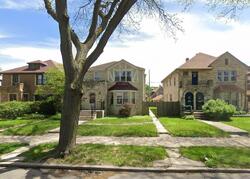 Pre-foreclosure in  N 54th St Milwaukee, WI 53216