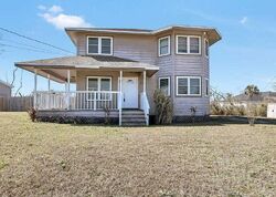 Pre-foreclosure in  Canal St Lynn Haven, FL 32444