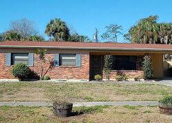 Pre-foreclosure in  Eldorado Dr Tampa, FL 33615