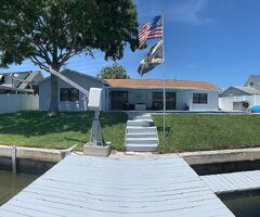 Pre-foreclosure in  Bay Crest Ln Tampa, FL 33615