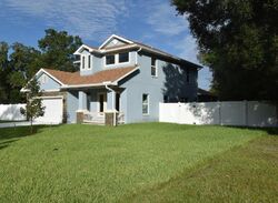 Pre-foreclosure in  W BARTLETT DR Tampa, FL 33603