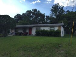 Pre-foreclosure in  Marvy Ave Tampa, FL 33612