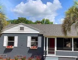 Pre-foreclosure in  Butler St Leesburg, FL 34748