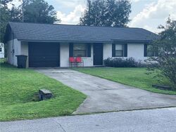 Pre-foreclosure in  NE 59th St Ocala, FL 34479