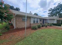 Pre-foreclosure in  47th St Niceville, FL 32578