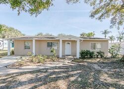 Pre-foreclosure in  8th St N Dundee, FL 33838