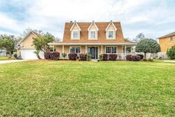 Pre-foreclosure in  Ceylon Dr Gulf Breeze, FL 32563