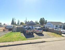 Pre-foreclosure in  24th St Springfield, OR 97477
