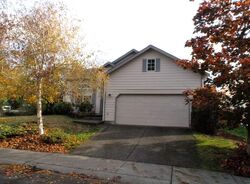 Pre-foreclosure in  114th Ave SE Renton, WA 98055