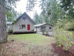 Pre-foreclosure in  25th Street Ct SW Lakebay, WA 98349