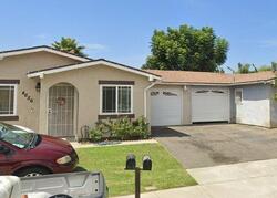 Pre-foreclosure in  Calle De Retiro Oceanside, CA 92057