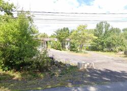 Pre-foreclosure in  Kellar Rd Central Square, NY 13036