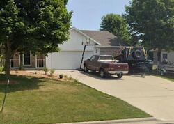 Pre-foreclosure in  Blue Spruce Dr Green Bay, WI 54311