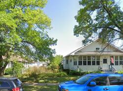 Pre-foreclosure in  3rd Ave W Hibbing, MN 55746