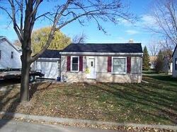 Pre-foreclosure in  Berner St Green Bay, WI 54302