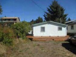  S Beacon St, Rockaway Beach OR