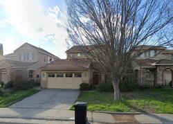Pre-foreclosure in  Maddiewood Cir Sacramento, CA 95827