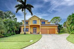 Pre-foreclosure in  SW Jada Rd Port Saint Lucie, FL 34953