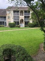Pre-foreclosure in  Glenmoor Dr West Palm Beach, FL 33409