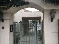 Pre-foreclosure in  South Broadway Los Angeles, CA 90061