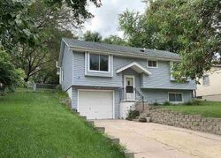 Pre-foreclosure in  S 52nd St Omaha, NE 68117