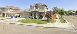 Pre-foreclosure in  E Kaviland Ave Fresno, CA 93725