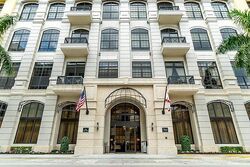 Pre-foreclosure in  S Olive Ave  West Palm Beach, FL 33401